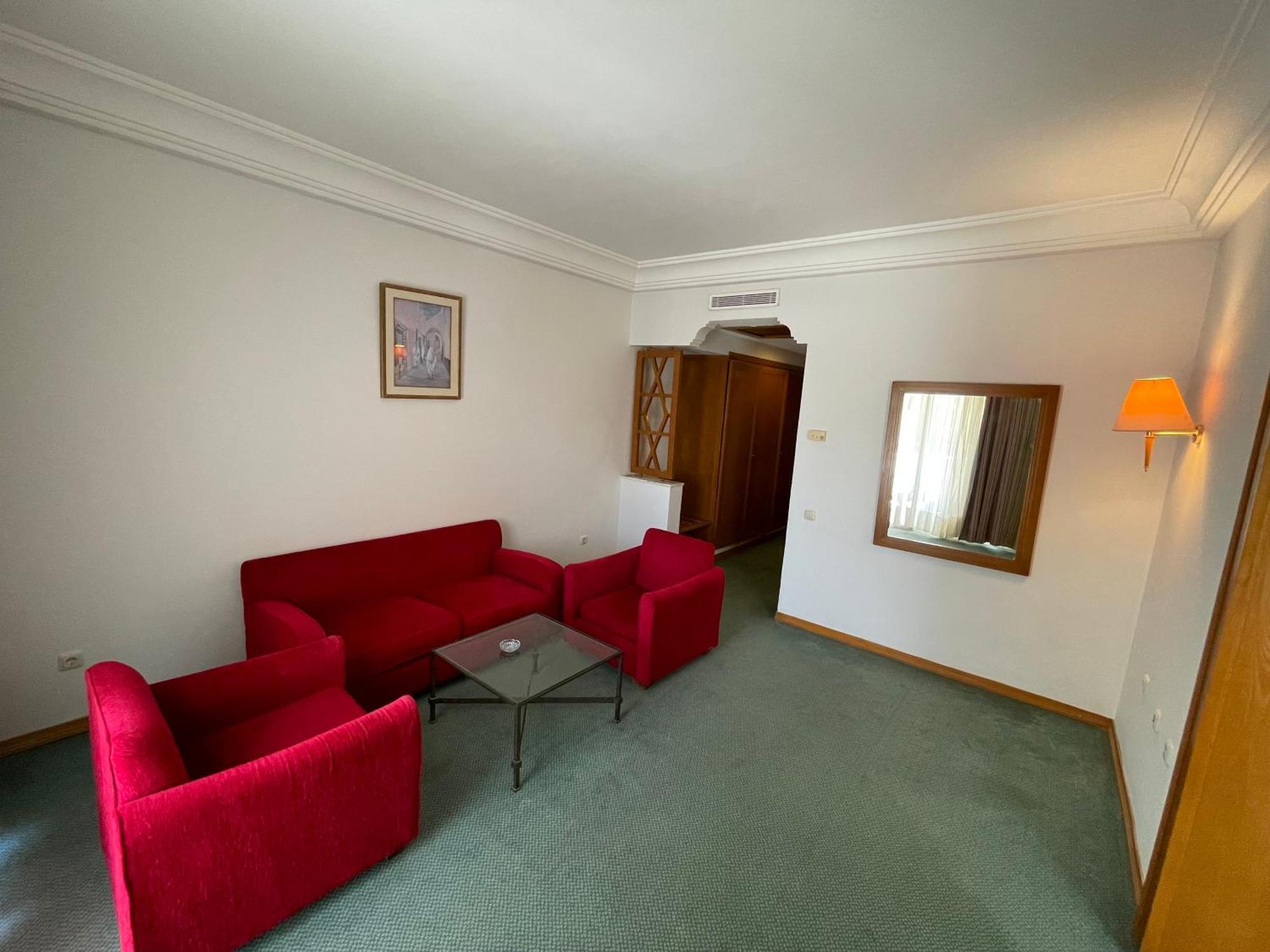 Marina Palace Yasmine Екстериор снимка