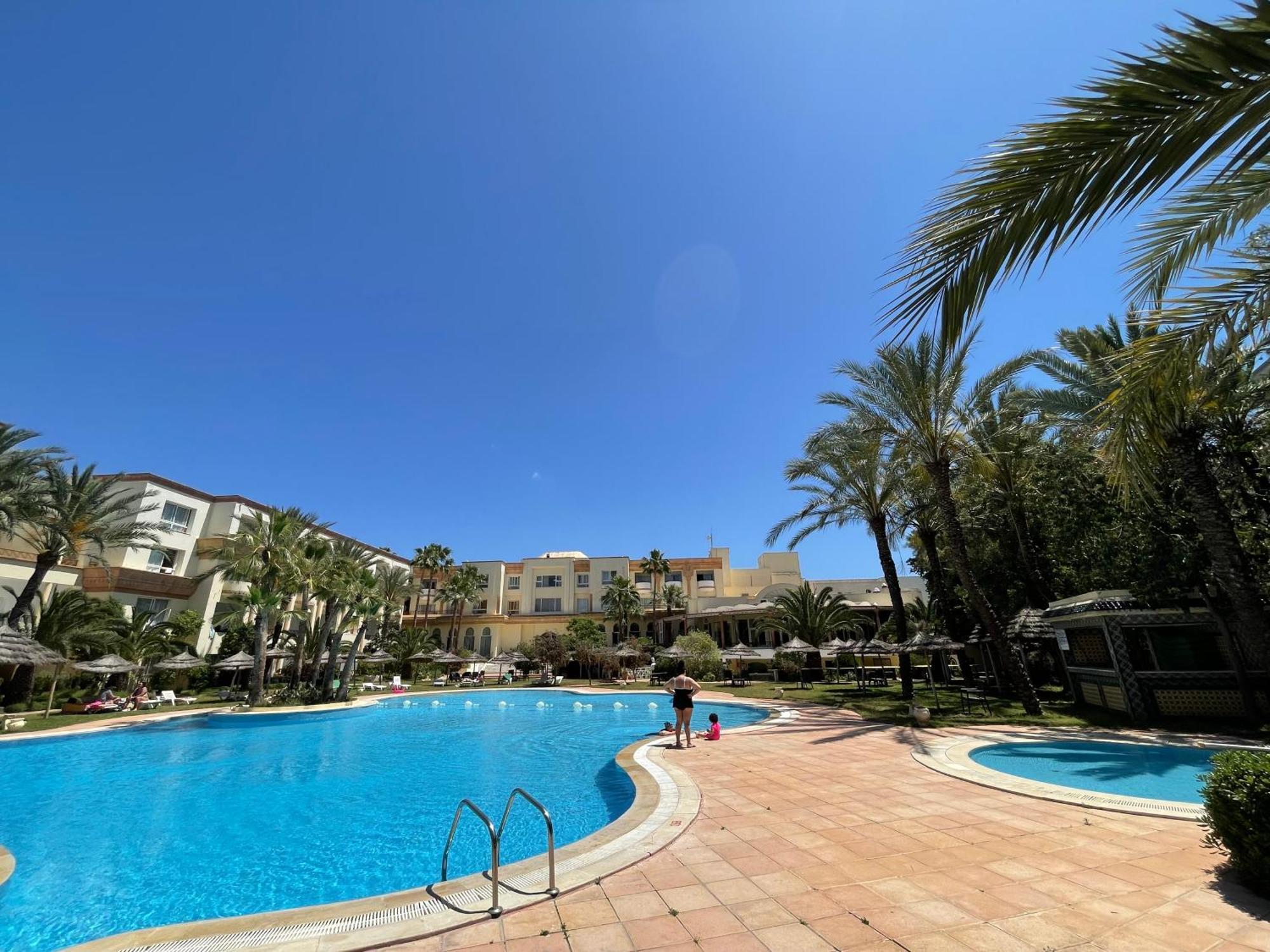 Marina Palace Yasmine Екстериор снимка