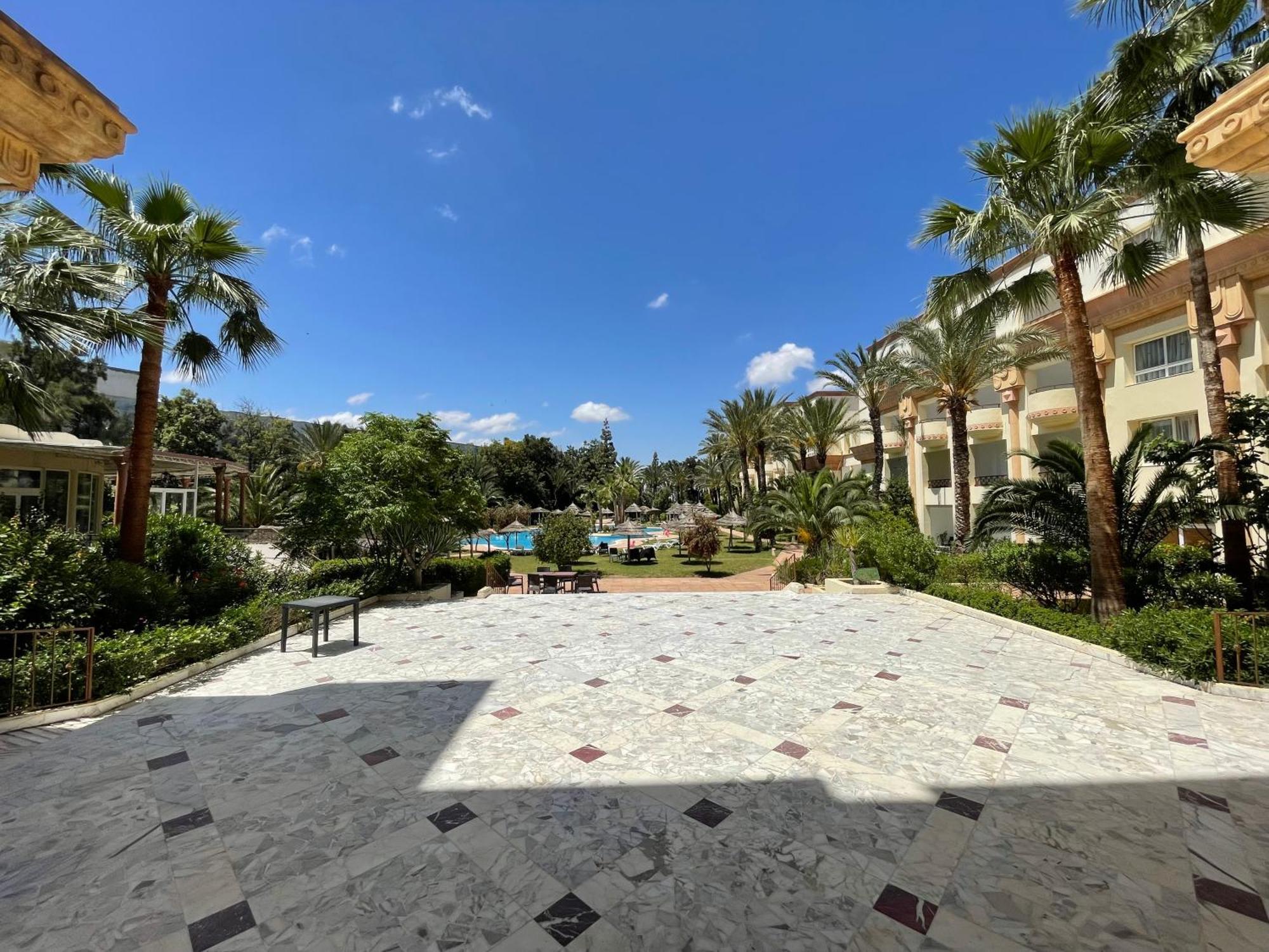 Marina Palace Yasmine Екстериор снимка