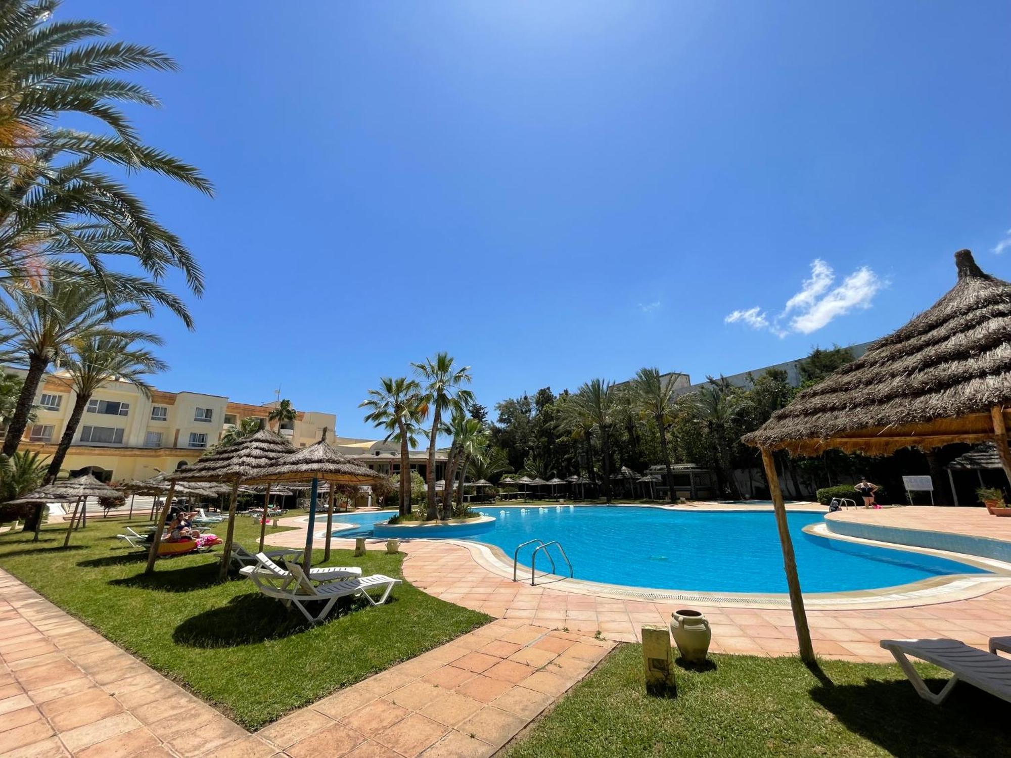 Marina Palace Yasmine Екстериор снимка